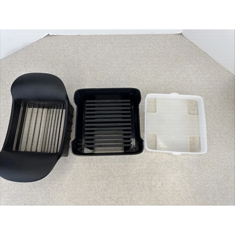 The‎ Pampered Chef Quick Slice Kitchen Tool #1181 Fruit Veggie Slicer